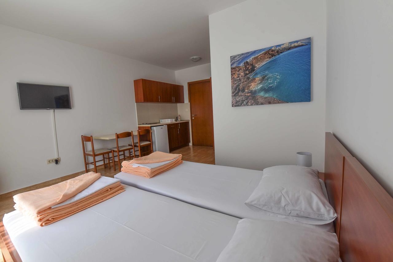 Studio Apartments 6 Palmi Budva Exteriör bild