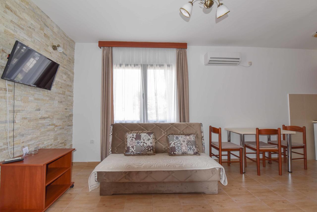 Studio Apartments 6 Palmi Budva Exteriör bild